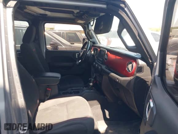 2021 Jeep Wrangler Unlimited Rubicon with VIN 1C4HJXFN0MW526692, listed as a IAAI auction lot 43147565 with 122,692 mi miles and . Bid and sale history available at DreamBid. Image 5.