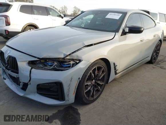2023 BMW 4 Series M440i с VIN WBA63AW02PFN40551, выставлен на аукционе IAAI как лот 41230910 с пробегом 23 526 миль миль и . История ставок и продаж доступна на DreamBid. Изображение 17.