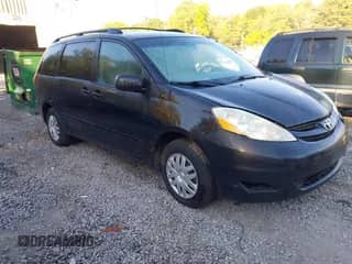 2010 Toyota Sienna CE с VIN 5TDKK4CC4AS296784, выставлен на аукционе IAAI как лот 43375296 с пробегом 215 949 миль миль и . История ставок и продаж доступна на DreamBid. Изображение 1.