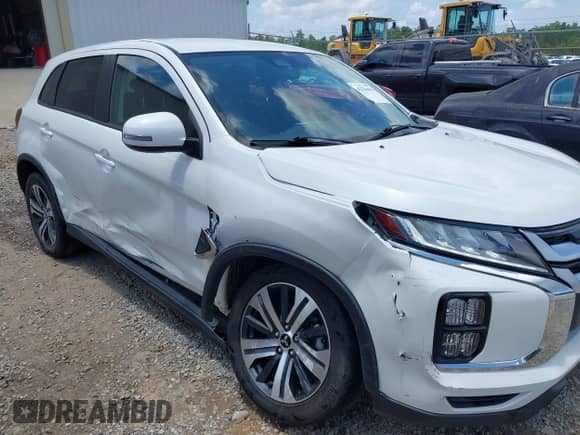 2021 Mitsubishi Outlander ES z VIN JA4ARUAUXMU019523, wystawiony jako IAAI lot #42336090 z przebiegiem 62 633 mil mil oraz . Historia ofert i sprzedaży dostępna na DreamBid. Obrazek 6.