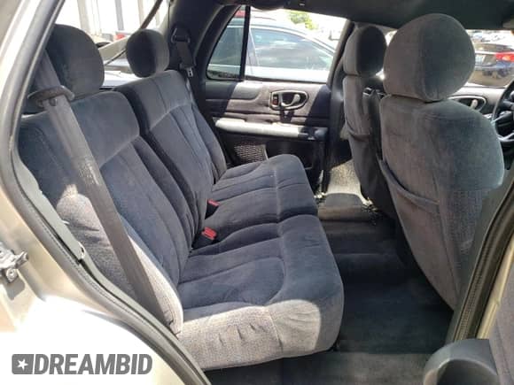 2001 Chevrolet Blazer LT z VIN 1GNDT13W91K209409, wystawiony jako Copart lot #64083034 z przebiegiem 218 833 mil mil oraz Szkoda całkowita • Salvage title. Historia ofert i sprzedaży dostępna na DreamBid. Obrazek 10.