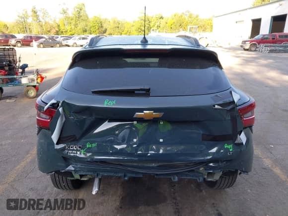 2025 Chevrolet Trax LT с VIN KL77LHEP6SC173983, выставлен на аукционе IAAI как лот 43213582 с пробегом 2 496 миль миль и . История ставок и продаж доступна на DreamBid. Изображение 17.