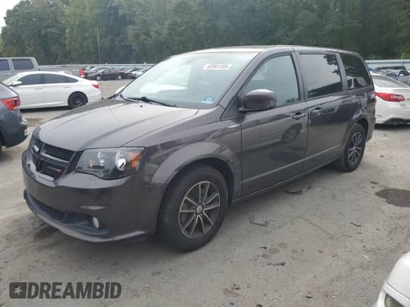 2018 Dodge Grand Caravan SE Plus with VIN 2C4RDGBG1JR258940, listed as a Copart auction lot 83961395 with 80,637 mi miles and Salvage title. Bid and sale history available at DreamBid. Image 1.