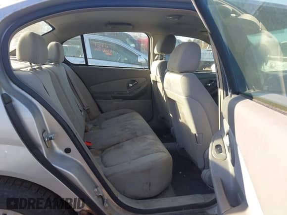 2005 Chevrolet Malibu с VIN 1G1ZS52FX5F335327, выставлен на аукционе IAAI как лот 43464760 с пробегом 143 982 миль миль и . История ставок и продаж доступна на DreamBid. Изображение 8.