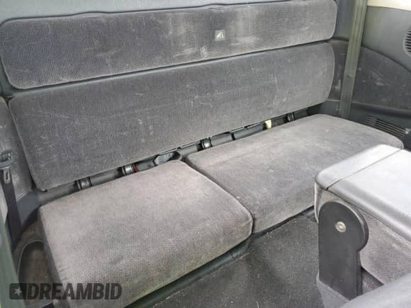 2002 Dodge Dakota SLT с VIN 1B7GL42XX2S525243, выставлен на аукционе Copart как лот 58269695 с пробегом 161 650 миль миль и Списание • Salvage title. История ставок и продаж доступна на DreamBid. Изображение 10.
