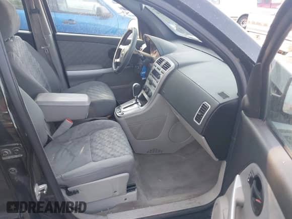 2007 Chevrolet Equinox LS with VIN 2CNDL23F576113007, listed as a IAAI auction lot 42570344 with 202,924 mi miles and . Bid and sale history available at DreamBid. Image 5.
