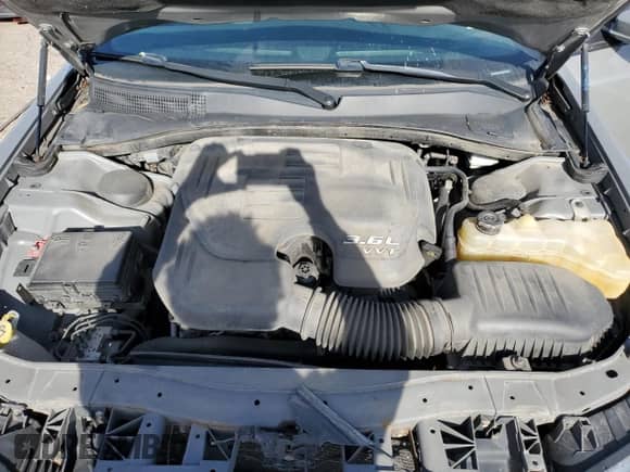 2017 Chrysler 300 S с VIN 2C3CCAGG3HH541990, выставлен на аукционе Copart как лот 84217055 с пробегом 171 312 миль миль и Чистый • Clean title. История ставок и продаж доступна на DreamBid. Изображение 11.