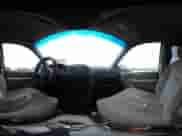 2003 Dodge Caravan EX z VIN 2D4GP74L53R270667, wystawiony jako IAAI lot #42271242 z przebiegiem 275 732 mil mil oraz . Historia ofert i sprzedaży dostępna na DreamBid. Obrazek 17.