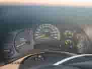 2006 Chevrolet Silverado 2500HD LT3 z VIN 1GCHK23D56F156919, wystawiony jako Copart lot #84831324 z przebiegiem Nie podano mil oraz Nie do naprawy • Non repairable. Historia ofert i sprzedaży dostępna na DreamBid. Obrazek 9.