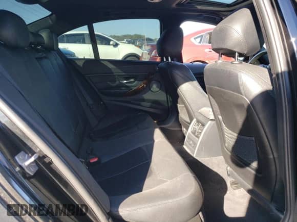 2013 BMW 3 Series 335i xDrive с VIN WBA3B9G56DNR79204, выставлен на аукционе Copart как лот 69996065 с пробегом 58 439 миль миль и Списание • Salvage title. История ставок и продаж доступна на DreamBid. Изображение 10.