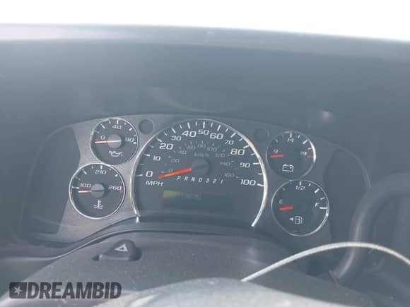 2013 Chevrolet Express Cargo with VIN 1GCSGAFX1D1146809, listed as a IAAI auction lot 43018191 with 233,190 mi miles and . Bid and sale history available at DreamBid. Image 7.