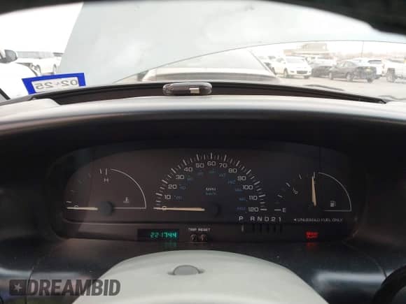 1996 Dodge Caravan с VIN 2B4FP2532TR732724, выставлен на аукционе IAAI как лот 41729004 с пробегом 221 744 миль миль и . История ставок и продаж доступна на DreamBid. Изображение 7.