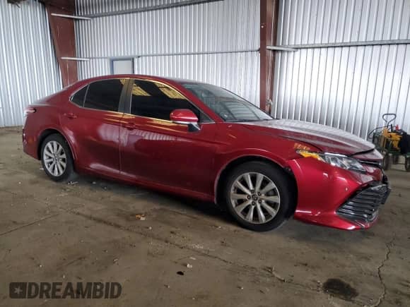 2019 Toyota Camry SE z VIN 4T1B11HK0KU761393, wystawiony jako Copart lot #82179845 z przebiegiem 31 016 mil mil oraz Szkoda całkowita • Salvage title. Historia ofert i sprzedaży dostępna na DreamBid. Obrazek 4.