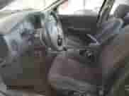 2000 Saturn SL with VIN 1G8ZK5271YZ182706, listed as a Copart auction lot 70810135 with 180,566 mi miles and Salvage title. Bid and sale history available at DreamBid. Image 7.