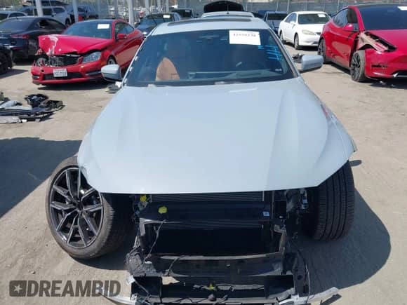 2024 BMW i4 eDrive40 с VIN WBY73AW01RFS45238, выставлен на аукционе IAAI как лот 42559238 с пробегом 11 507 миль миль и . История ставок и продаж доступна на DreamBid. Изображение 13.