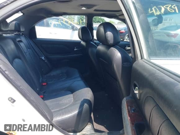 2005 Hyundai Sonata GLS with VIN KMHWF35H15A142105, listed as a IAAI auction lot 42789770 with 168,882 mi miles and . Bid and sale history available at DreamBid. Image 8.