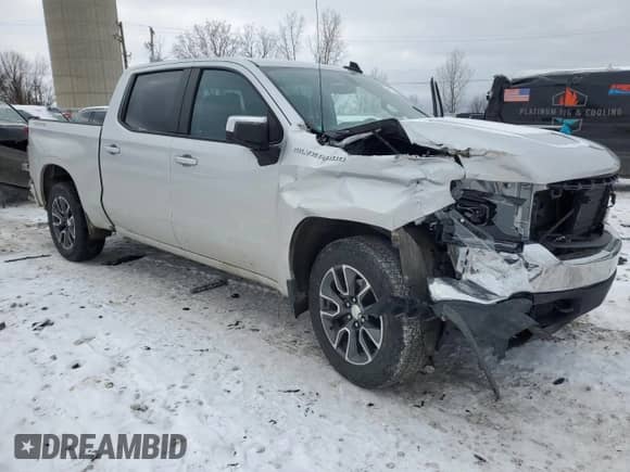 2022 Chevrolet Silverado 1500 LT with VIN 3GCPYJEK6NG123490, listed as a Copart auction lot 41617175 with 64,048 mi miles and Salvage title. Bid and sale history available at DreamBid. Image 4.