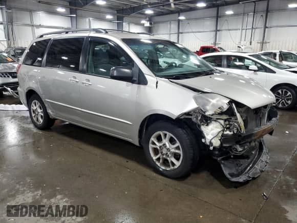2005 Toyota Sienna LE with VIN 5TDBA23C55S042501, listed as a Copart auction lot 71744035 with 159,499 mi miles and Salvage title. Bid and sale history available at DreamBid. Image 4.