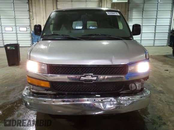 2006 Chevrolet Express Passenger с VIN 1GAHG35U161184548, выставлен на аукционе Copart как лот 83356414 с пробегом 164 196 миль миль и Чистый • Clean title. История ставок и продаж доступна на DreamBid. Изображение 5.