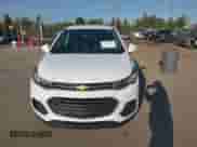 2022 Chevrolet Trax LS z VIN KL7CJNSM8NB545394, wystawiony jako IAAI lot #43228778 z przebiegiem 30 286 mil mil oraz . Historia ofert i sprzedaży dostępna na DreamBid. Obrazek 12.