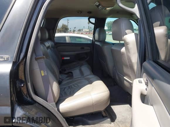 2001 Chevrolet Tahoe LS с VIN 1GNEC13T61R182977, выставлен на аукционе IAAI как лот 43061277 с пробегом 197 213 миль миль и . История ставок и продаж доступна на DreamBid. Изображение 8.