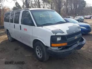 2010 Chevrolet Express Passenger LS с VIN 1GNUGBD4XA1170326, выставлен на аукционе IAAI как лот 41534619 с пробегом 78 586 миль миль и . История ставок и продаж доступна на DreamBid. Изображение 1.