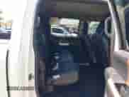 2020 Ford F-150 XL z VIN 1FTEW1E45LFB22280, wystawiony jako IAAI lot #42680613 z przebiegiem 187 634 mil mil oraz . Historia ofert i sprzedaży dostępna na DreamBid. Obrazek 8.