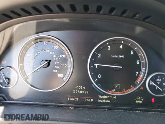 2015 BMW 5 Series 528i с VIN WBA5A5C52FD524840, выставлен на аукционе Copart как лот 64687565 с пробегом 114 763 миль миль и Списание • Salvage title. История ставок и продаж доступна на DreamBid. Изображение 9.