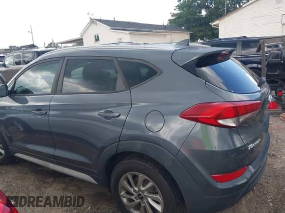 2017 Hyundai Tucson SE with VIN KM8J33A43HU440700, listed as a IAAI auction lot 42692319 with 149,330 mi miles and . Bid and sale history available at DreamBid. Image 15.