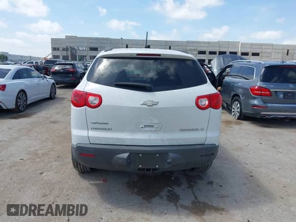 2009 Chevrolet Traverse 1LT with VIN 1GNER23D59S120276, listed as a IAAI auction lot 42568027 with 136,387 mi miles and . Bid and sale history available at DreamBid. Image 16.