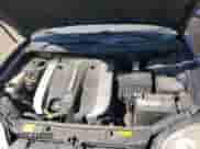 2005 Hyundai Santa Fe GLS z VIN KM8SC13E35U993857, wystawiony jako Copart lot #70689634 z przebiegiem 179 947 mil mil oraz Czysty tytuł • Clean title. Historia ofert i sprzedaży dostępna na DreamBid. Obrazek 14.