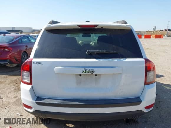 2017 Jeep Compass Sport с VIN 1C4NJCBA5HD123887, выставлен на аукционе IAAI как лот 41996849 с пробегом 145 477 миль миль и . История ставок и продаж доступна на DreamBid. Изображение 17.
