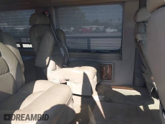 2003 Chevrolet Express Cargo YF7 Upfitter с VIN 1GBFG15T131188593, выставлен на аукционе IAAI как лот 41902674 с пробегом 195 021 миль миль и . История ставок и продаж доступна на DreamBid. Изображение 8.