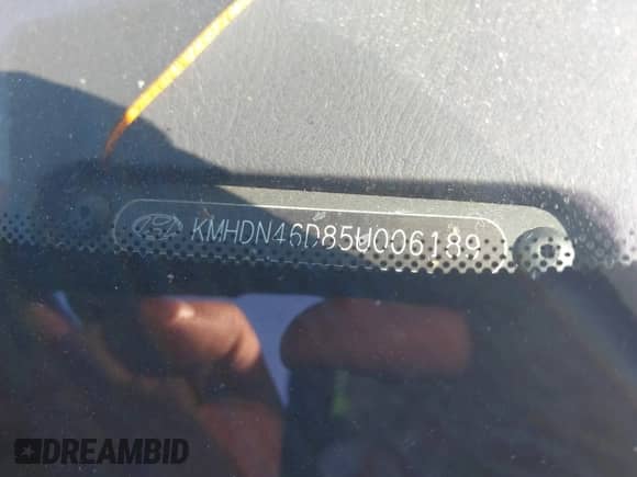 2005 Hyundai Elantra GLS with VIN KMHDN46D85U006189, listed as a IAAI auction lot 40681976 with 172,951 mi miles and . Bid and sale history available at DreamBid. Image 9.