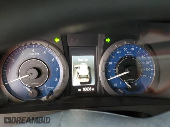 2020 Toyota Sienna L with VIN 5TDZZ3DC4LS039680, listed as a Copart auction lot 51522414 with 83,636 mi miles and Salvage title. Bid and sale history available at DreamBid. Image 9.