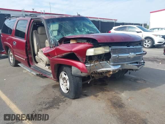 2003 Chevrolet Suburban LS с VIN 1GNFK16ZX3J266664, выставлен на аукционе IAAI как лот 42799621 с пробегом 265 907 миль миль и . История ставок и продаж доступна на DreamBid. Изображение 6.