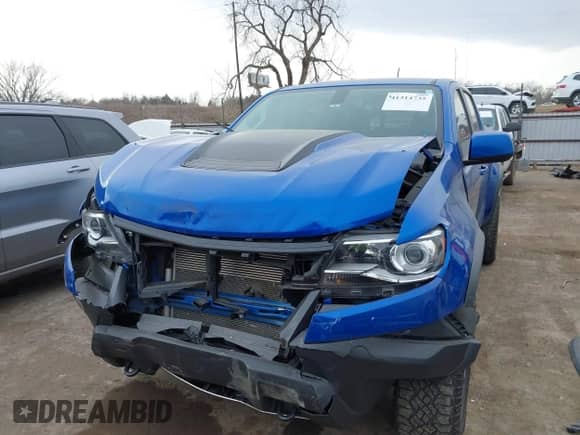 2018 Chevrolet Colorado 4WD ZR2 with VIN 1GCGTEEN7J1208489, listed as a IAAI auction lot 41314735 with 27,600 mi miles and . Bid and sale history available at DreamBid. Image 13.