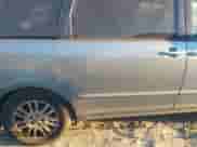 2007 Toyota Sienna XLE z VIN 5TDZK22C47S048516, wystawiony jako IAAI lot #41367115 z przebiegiem 236 058 mil mil oraz . Historia ofert i sprzedaży dostępna na DreamBid. Obrazek 6.