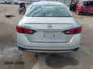 2024 Nissan Altima SV z VIN 1N4BL4DV2RN346974, wystawiony jako IAAI lot #43561103 z przebiegiem 42 922 mil mil oraz . Historia ofert i sprzedaży dostępna na DreamBid. Obrazek 17.