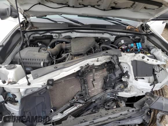 2018 Toyota Tacoma SR with VIN 5TFSX5EN0JX059578, listed as a Copart auction lot 84287615 with 68,235 mi miles and Salvage title. Bid and sale history available at DreamBid. Image 11.