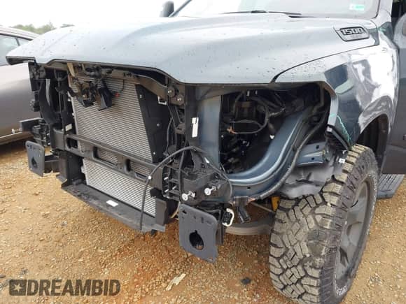 2025 Ram 1500 Warlock with VIN 1C6SRFGP5SN635409, listed as a IAAI auction lot 43152084 with 2,951 mi miles and . Bid and sale history available at DreamBid. Image 6.