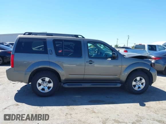 2008 Nissan Pathfinder SE with VIN 5N1AR18B58C648106, listed as a IAAI auction lot 43013042 with 140,702 mi miles and . Bid and sale history available at DreamBid. Image 14.