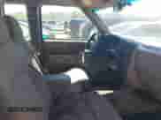 2003 Chevrolet S-10 LS с VIN 1GCCS19X438175967, выставлен на аукционе IAAI как лот 42333421 с пробегом Не указан миль и . История ставок и продаж доступна на DreamBid. Изображение 5.