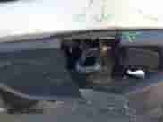 2020 Chevrolet Silverado 1500 Custom z VIN 3GCPWBEH7LG202518, wystawiony jako IAAI lot #43323804 z przebiegiem 144 041 mil mil oraz . Historia ofert i sprzedaży dostępna na DreamBid. Obrazek 18.