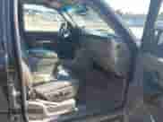 2006 Cadillac Escalade z VIN 1GYEC63N76R155487, wystawiony jako IAAI lot #42137776 z przebiegiem 420 278 mil mil oraz . Historia ofert i sprzedaży dostępna na DreamBid. Obrazek 5.