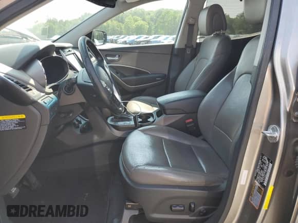 2016 Hyundai Santa Fe с VIN 5XYZW4LA7GG311916, выставлен на аукционе Copart как лот 59657825 с пробегом 152 463 миль миль и Списание • Salvage title. История ставок и продаж доступна на DreamBid. Изображение 7.