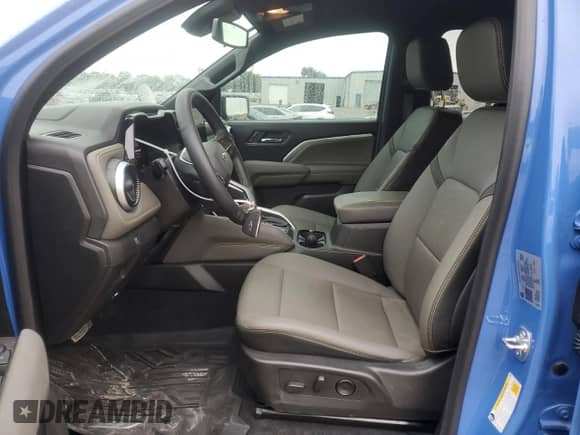 2025 Chevrolet Colorado 4WD ZR2 с VIN 1GCPTFEK7S1188032, выставлен на аукционе Copart как лот 84972055 с пробегом 7 072 миль миль и Списание • Salvage title. История ставок и продаж доступна на DreamBid. Изображение 7.