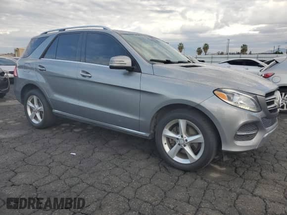 2016 Mercedes-Benz GLE 350 with VIN 4JGDA5JB3GA717102, listed as a Copart auction lot 80867635 with 187,355 mi miles and Clean title. Bid and sale history available at DreamBid. Image 4.