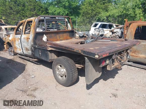 2005 Dodge 3500 SLT with VIN 3D7LS38C55G809963, listed as a IAAI auction lot 42471103 with Not provided miles and . Bid and sale history available at DreamBid. Image 3.