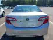 2013 Toyota Camry LE z VIN 4T1BD1FK7DU091564, wystawiony jako IAAI lot #43095022 z przebiegiem 103 132 mil mil oraz . Historia ofert i sprzedaży dostępna na DreamBid. Obrazek 16.